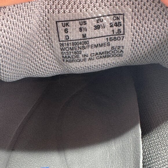 Clarks Shoes Womens 8.5 Wine Suede Wave 2.0 Lace Waterproof Walking Wavewalk Low - Picture 9 of 9